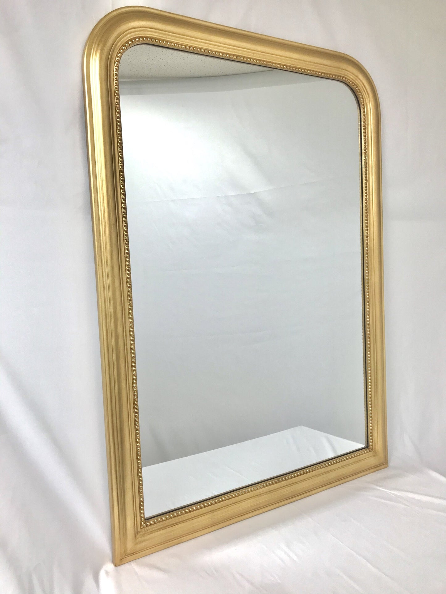 Traditional Arched Decorative &#39;Duparc&#39; Wall Mirror - Hand Painted Solid Wood Frame - Modern Mirror